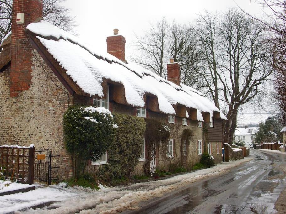 Little Thatch Cottage - Cerne Abbas, Dorset Extérieur photo